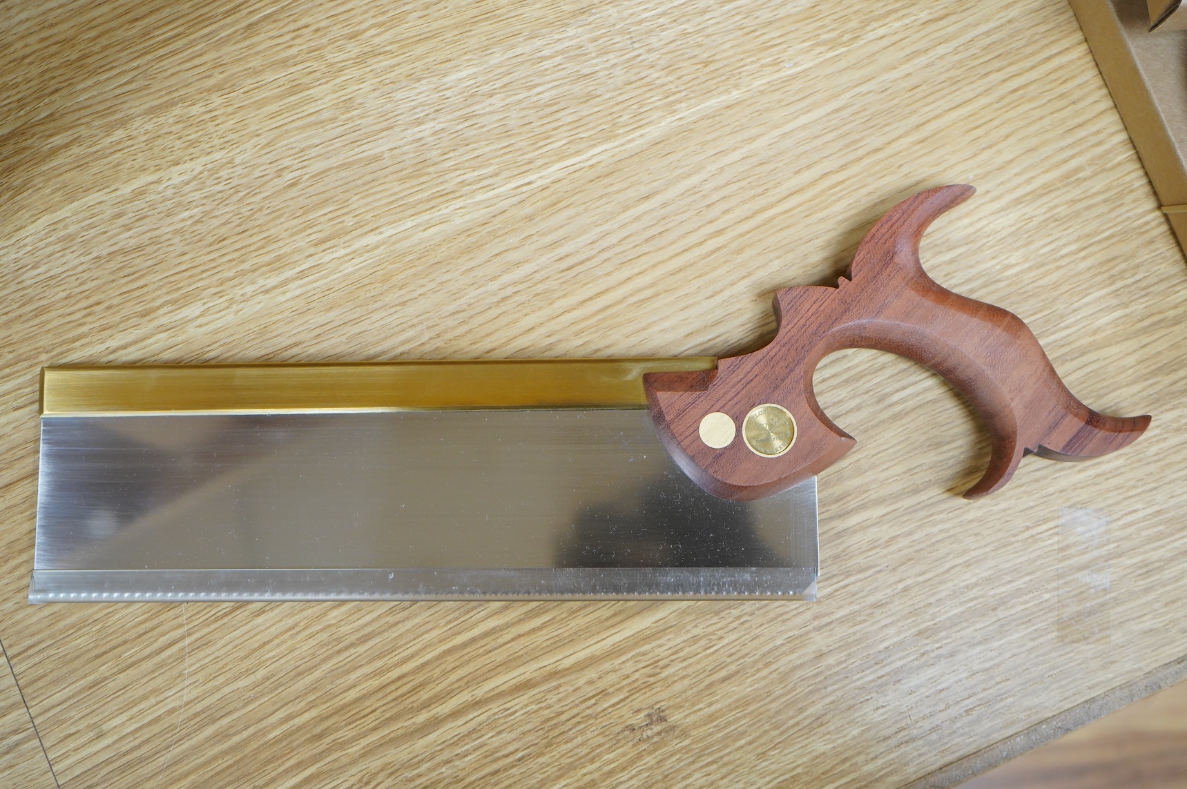 A boxed U.S. Wenzloff & Sons handmade carcass saw (33T0862)